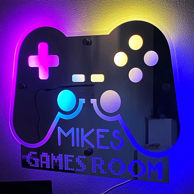 Special 3D Mirror Logo For Gamers